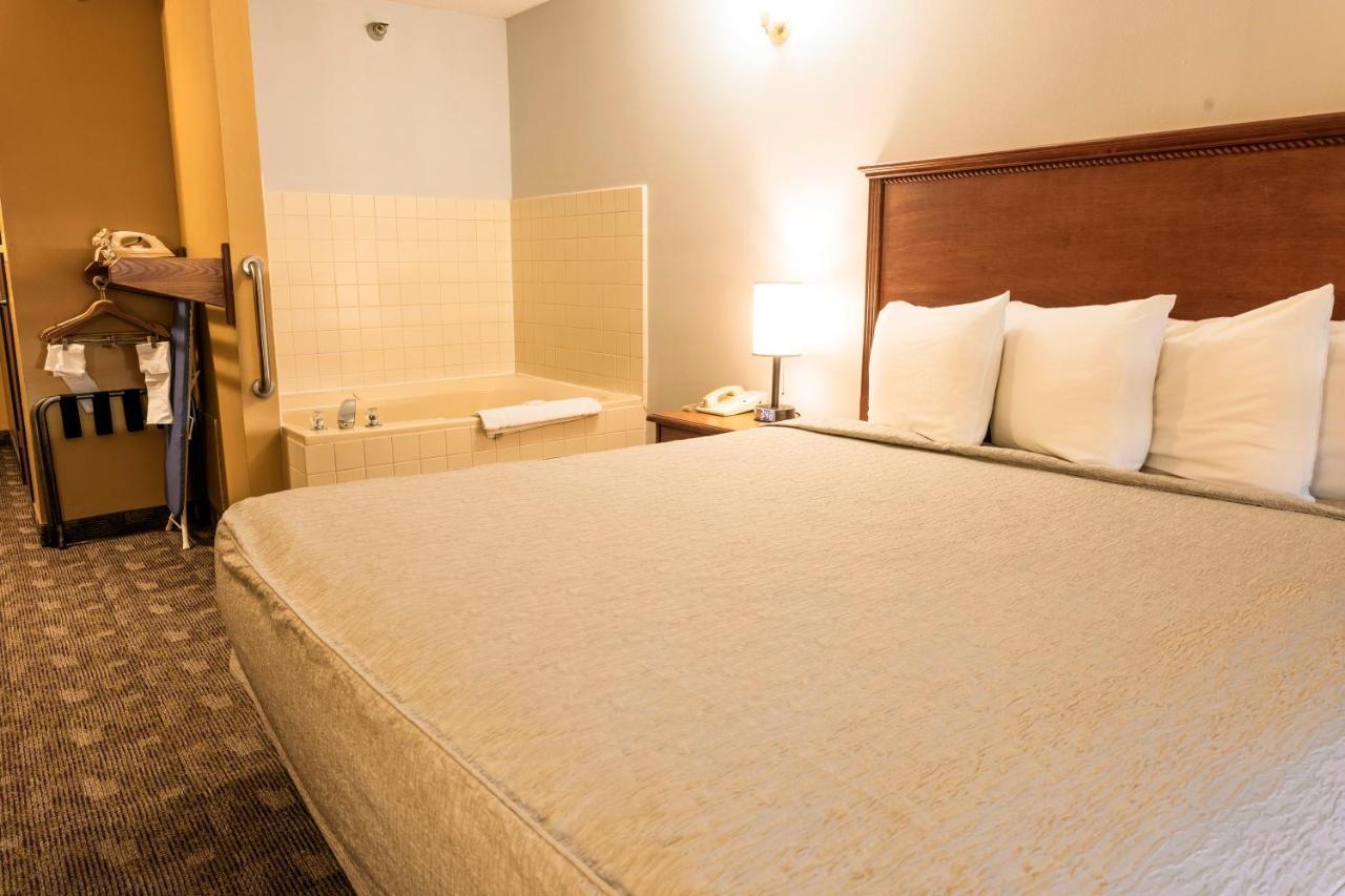 Governors Inn A Travelodge By Wyndham Pierre Εξωτερικό φωτογραφία