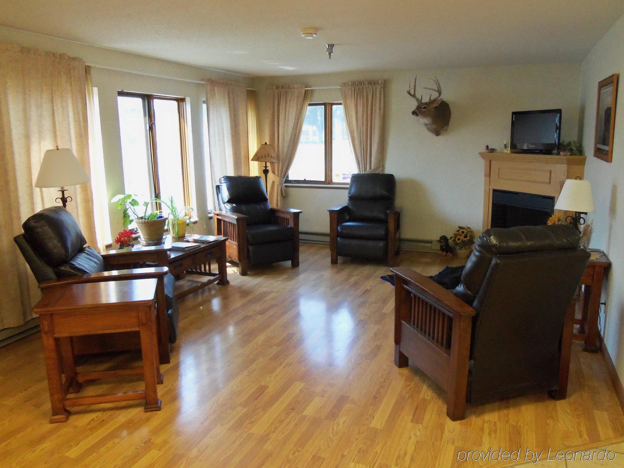 Governors Inn A Travelodge By Wyndham Pierre Εξωτερικό φωτογραφία