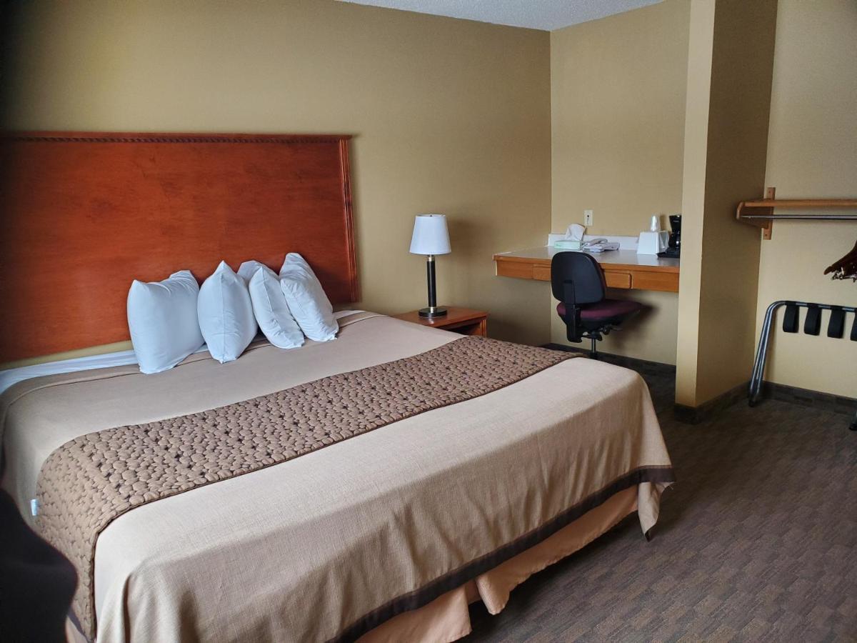 Governors Inn A Travelodge By Wyndham Pierre Εξωτερικό φωτογραφία